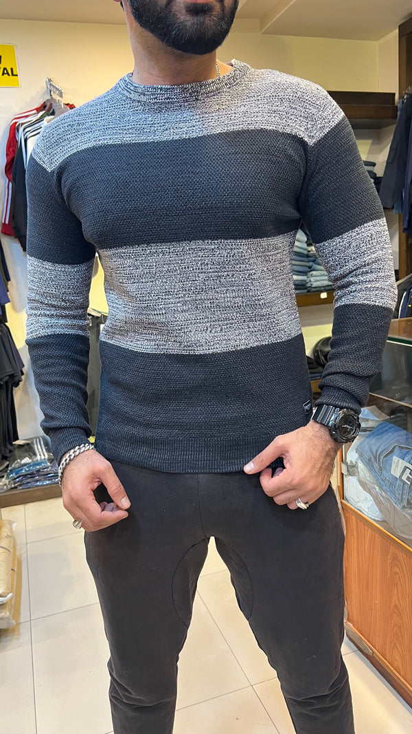 TM TLR  Exclusive Sweater (00343)