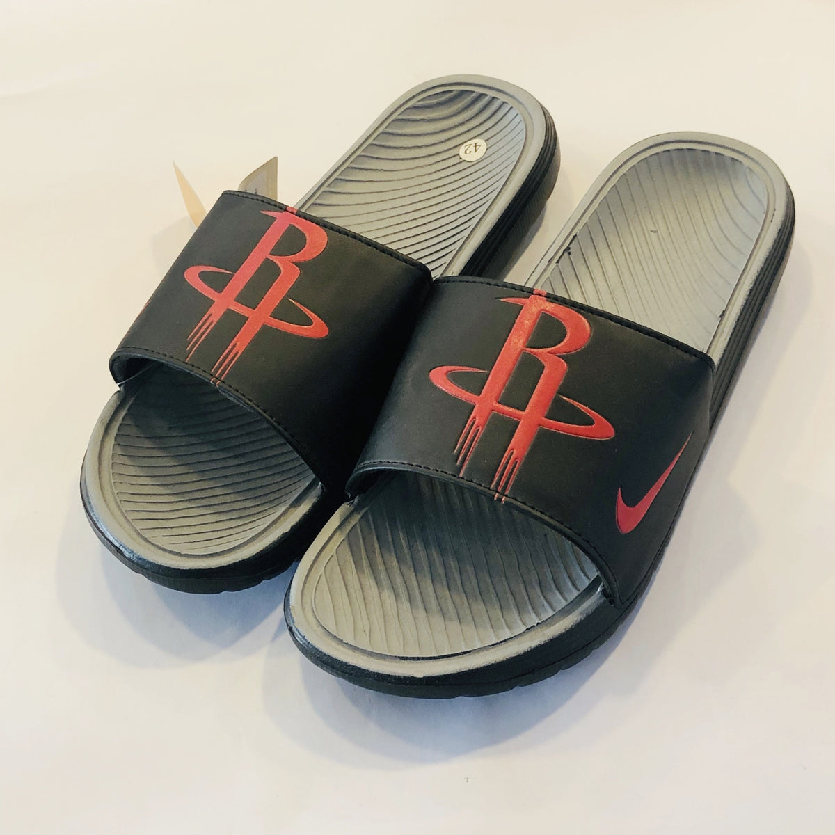 NK red grey -R slippers